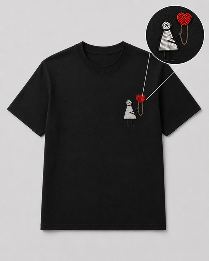 Hold My Heart Tee Black
